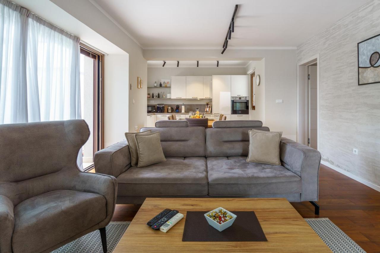 Villa Caprice - Krk Milohnici Zewnętrze zdjęcie